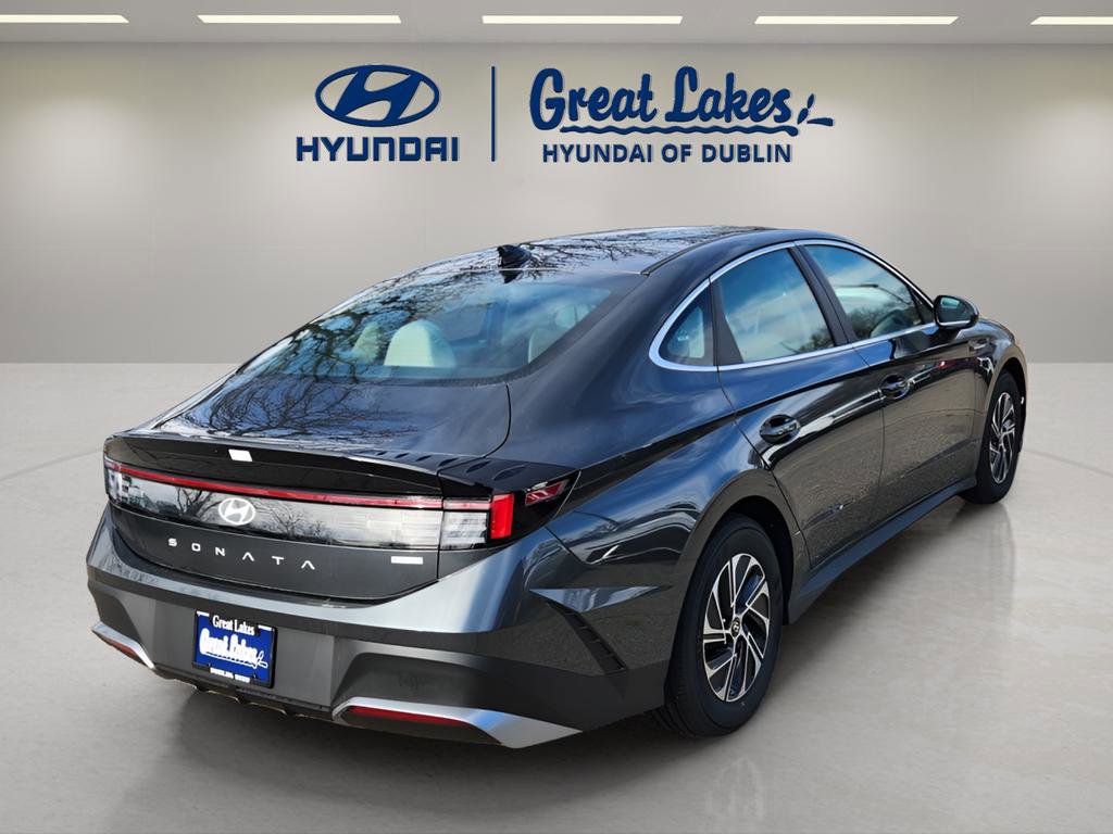 New 2026 Hyundai Sonata Blue FWD image 5