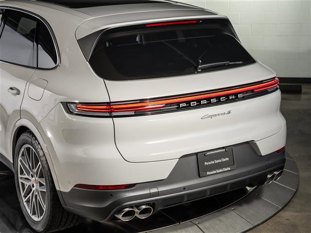 New 2026 Porsche Cayenne S image 34