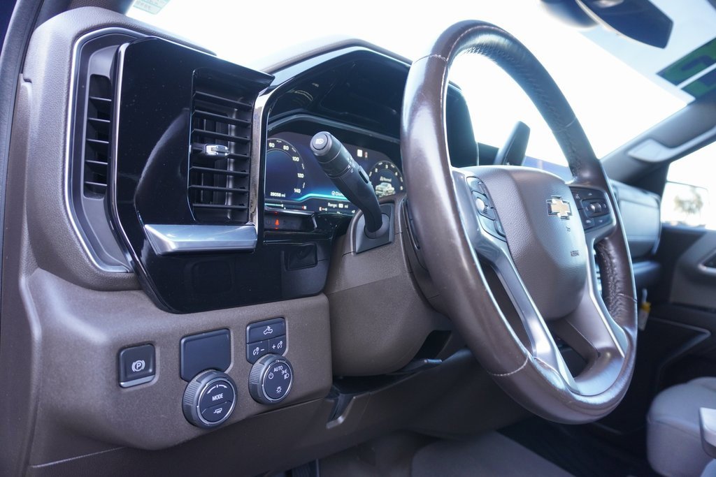 Used 2023 Chevrolet Silverado 1500 LT w/ Protection Package image 12