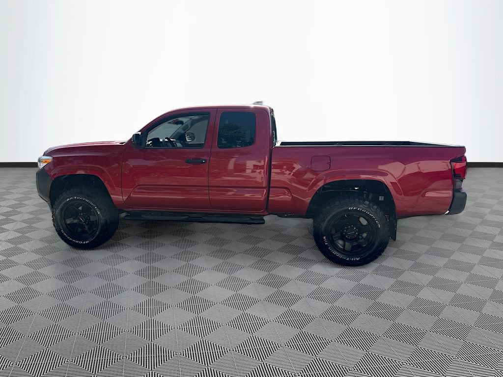 Used 2022 Toyota Tacoma SR RWD image 9