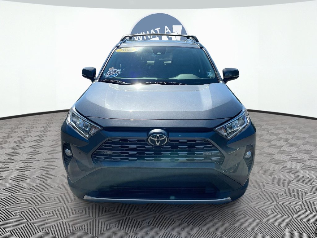 Used 2021 Toyota RAV4 Limited FWD image 2