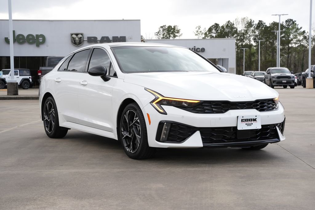 Used 2025 Kia K5 GT-Line w/ GT-Line Premium Package image 2
