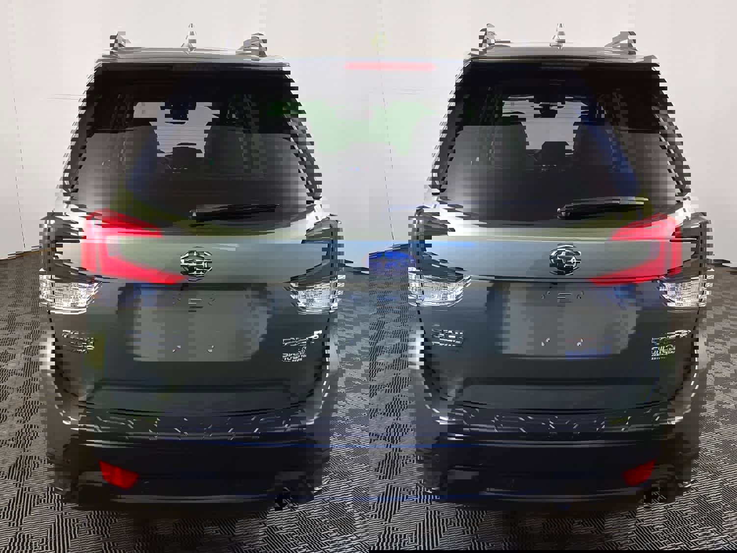 Used 2020 Subaru Forester Limited image 17