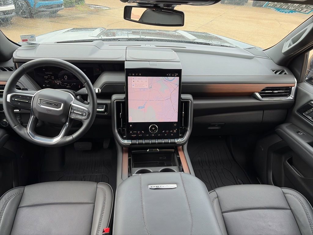 Used 2025 GMC Yukon Denali w/ LPO, Floor Liner Package image 12