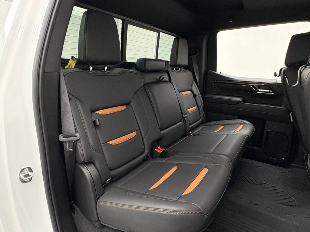 Used 2024 GMC Sierra 1500 AT4 w/ AT4 Premium Package AWD/4WD image 36