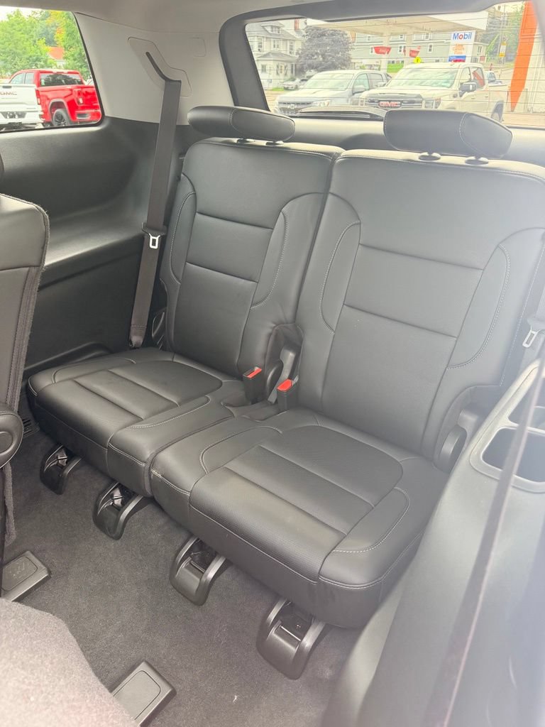 Used 2023 GMC Acadia SLT w/ Preferred Package AWD/4WD image 11