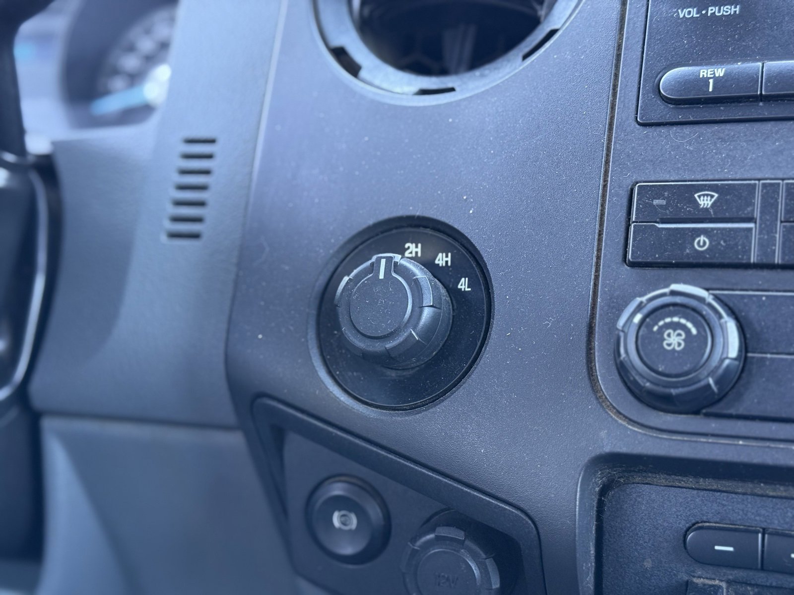 Used 2016 Ford F350 XL w/ Power Equipment Group image 23