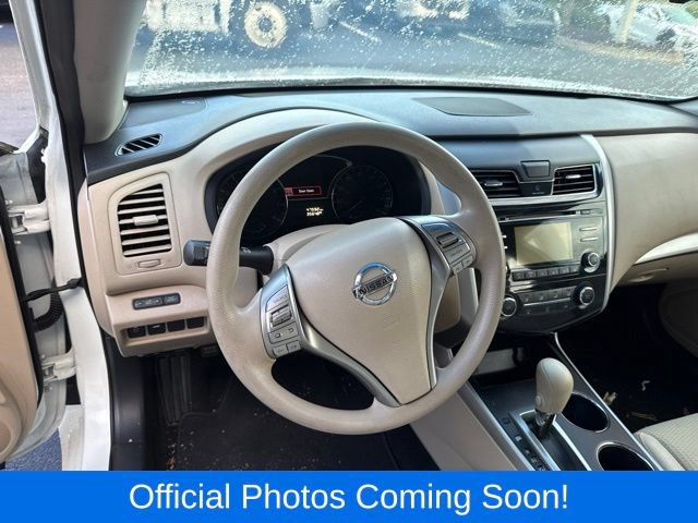 Used 2015 Nissan Altima 2.5 S w/ Power Driver Seat Package FWD image 5