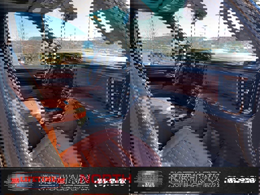 Used 2025 GMC Sierra 2500 Denali Ultimate image 31