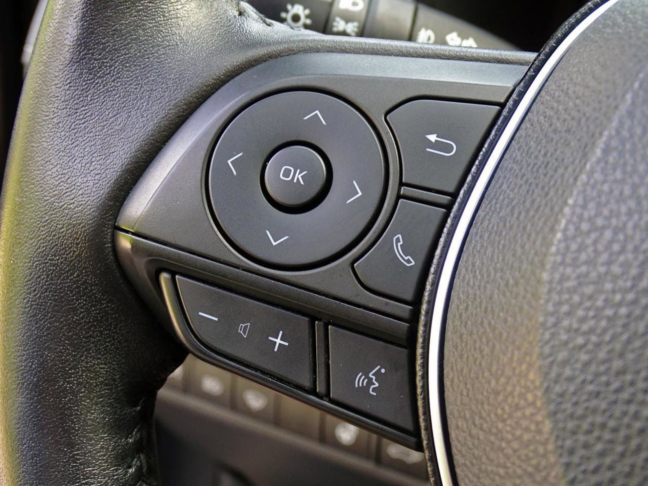 Used 2019 Toyota RAV4 XLE Premium w/ Cold Weather Package AWD/4WD image 24