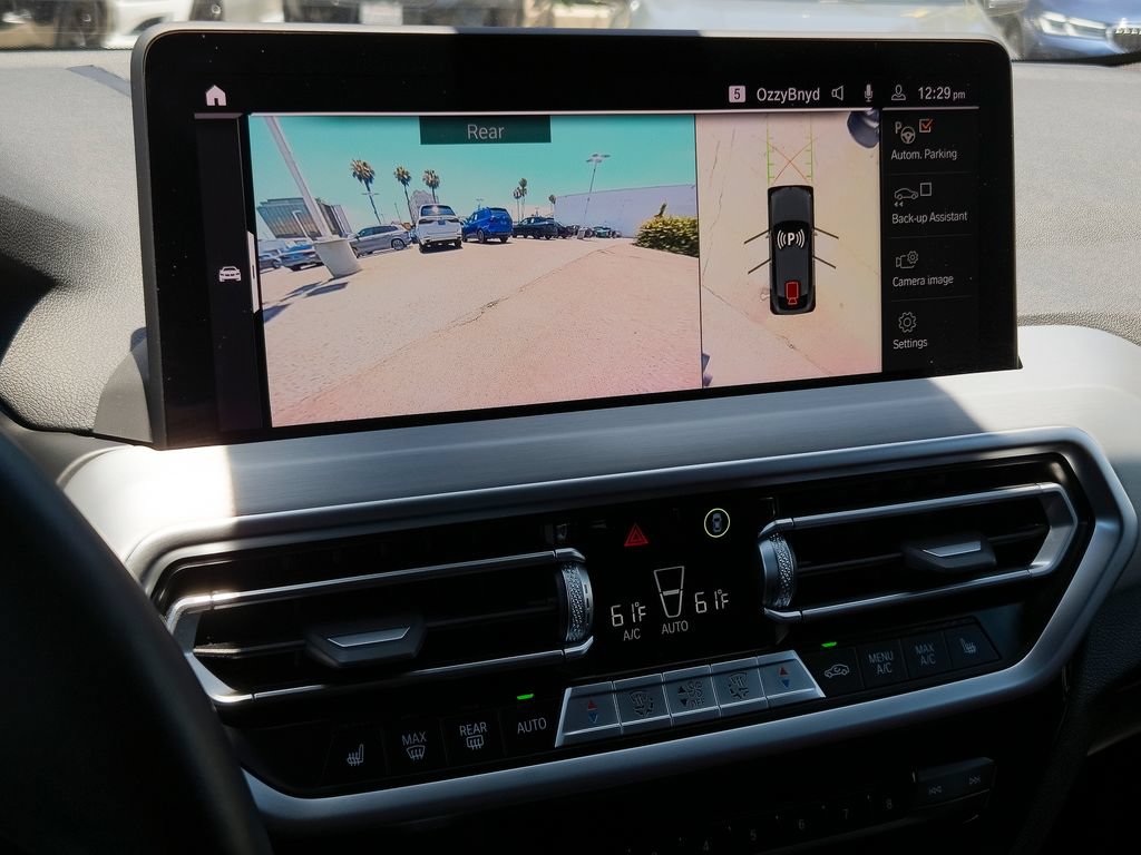 Used 2024 BMW X4 xDrive30i w/ M Sport Package AWD/4WD image 11