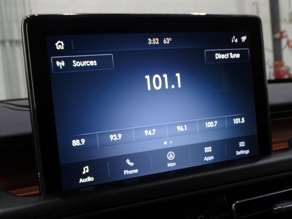 Used 2020 Lincoln Aviator Reserve w/ Equipment Group 202A image 34