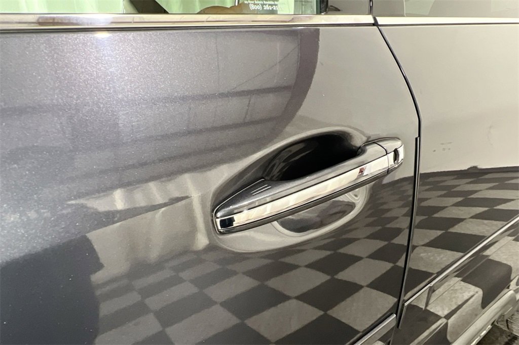 Used 2020 Subaru Outback Touring XT image 15