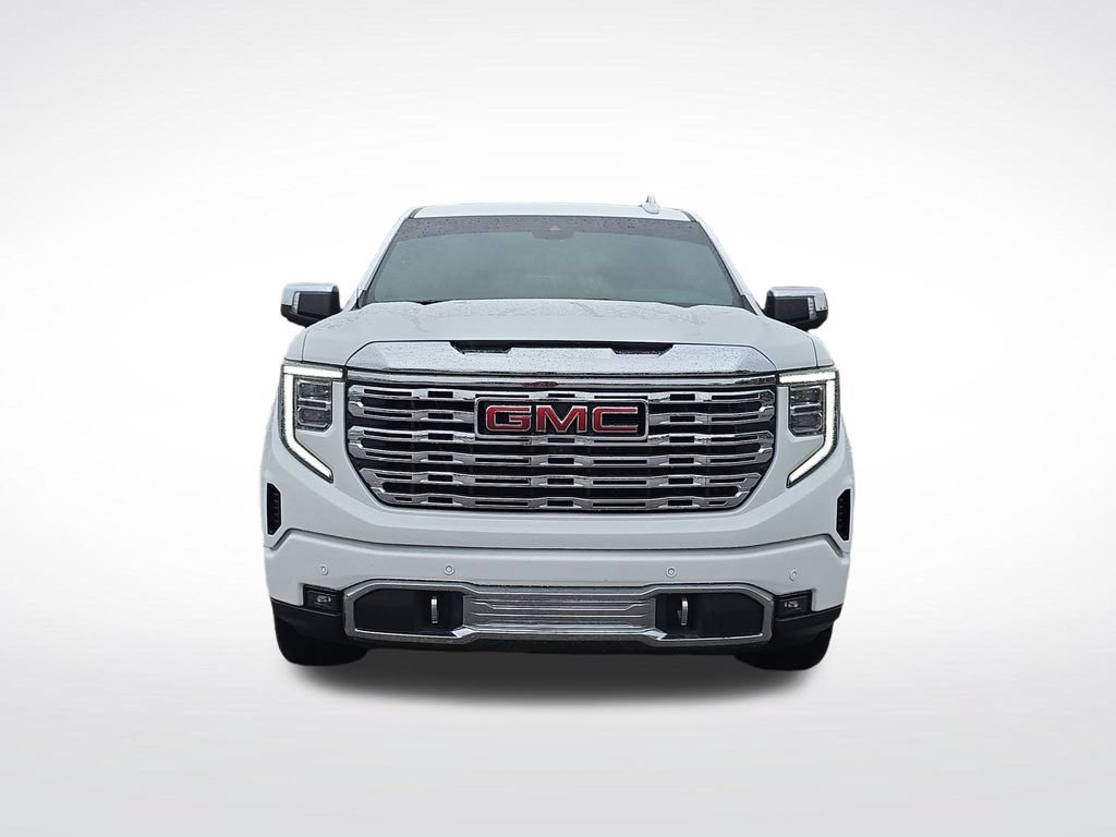 Used 2024 GMC Sierra 1500 Denali w/ Denali Reserve Package AWD/4WD image 10