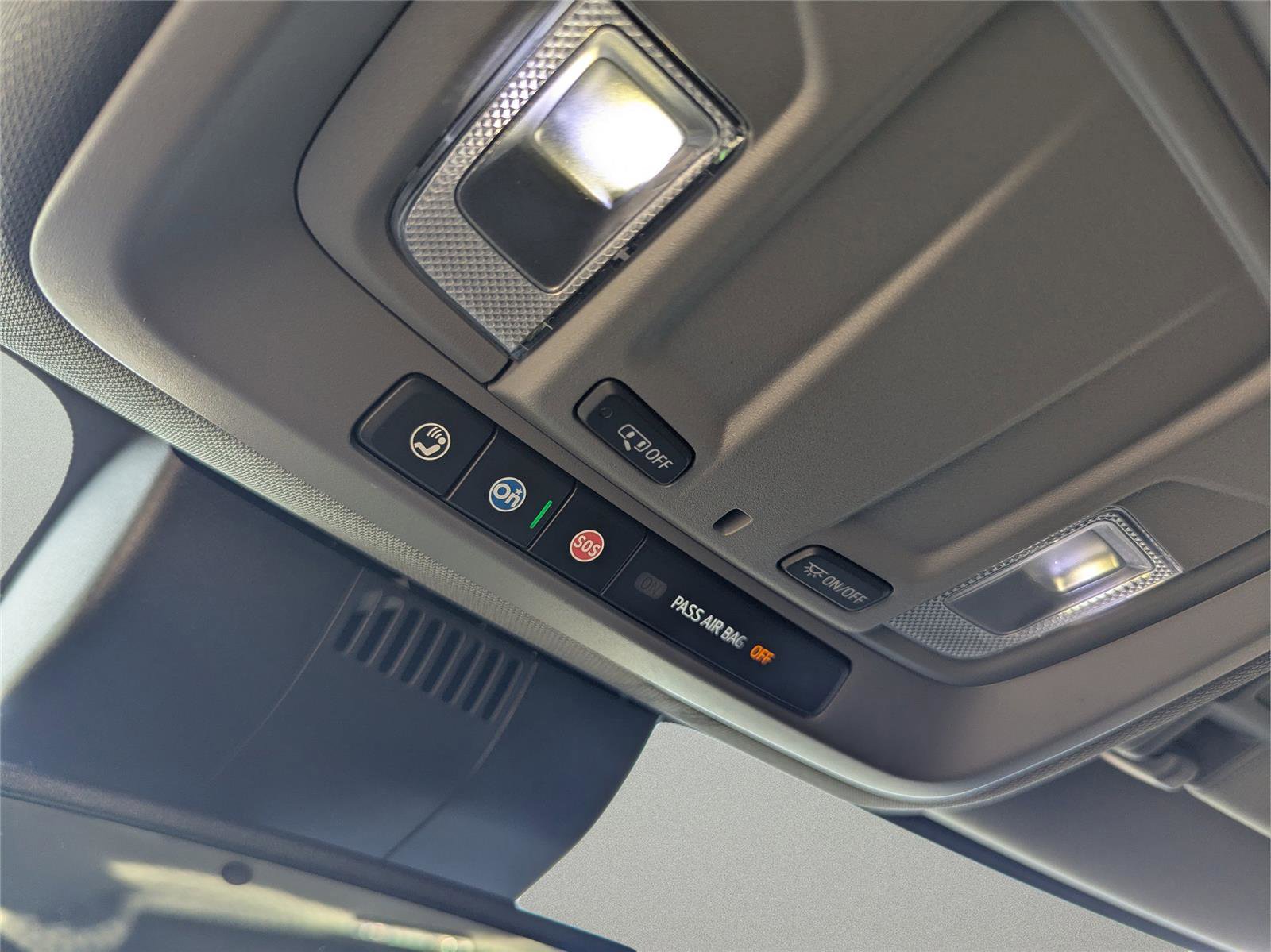 Used 2026 Chevrolet Silverado 2500 Custom w/ Custom Value Package image 19