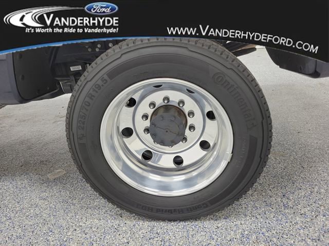 Used 2023 Ford F450 XL image 5