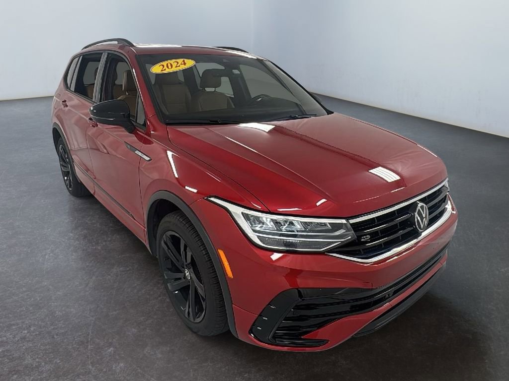 Used 2024 Volkswagen Tiguan SE R-Line