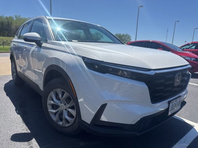 Used 2024 Honda CR-V LX image 2