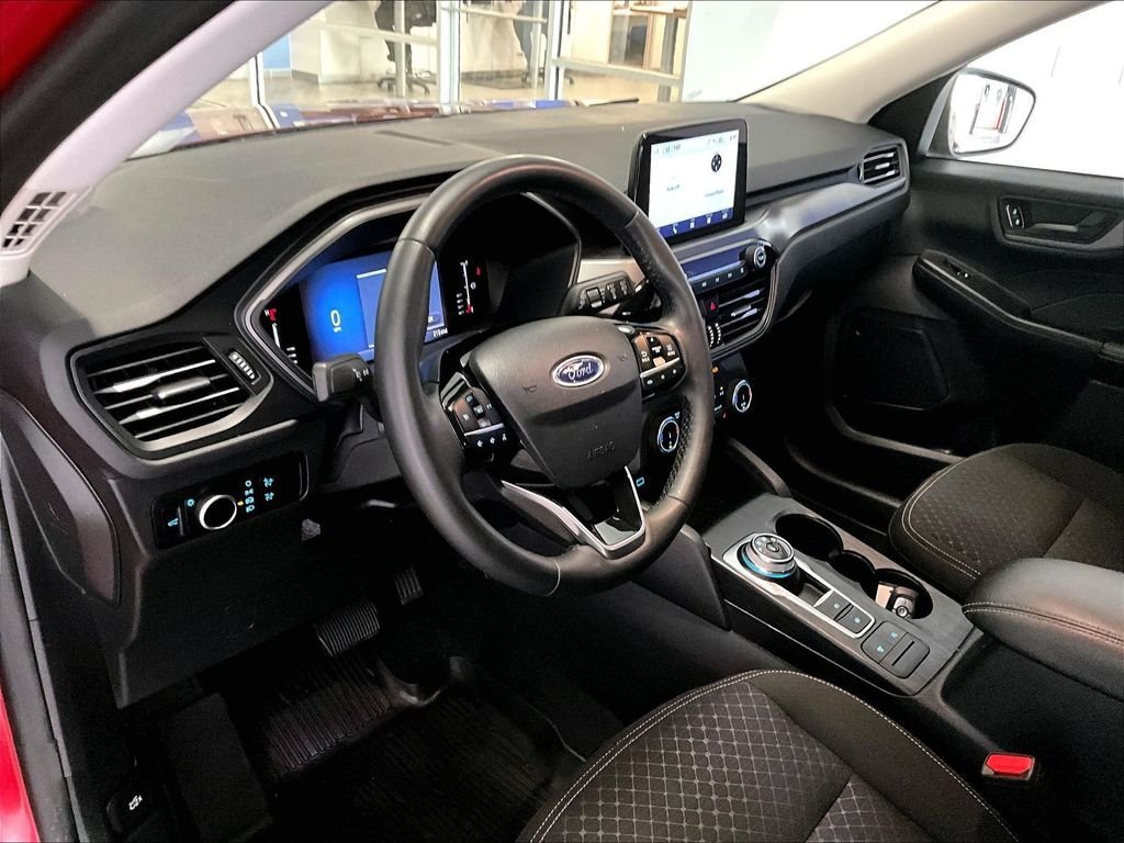 Used 2023 Ford Escape Active AWD/4WD image 8