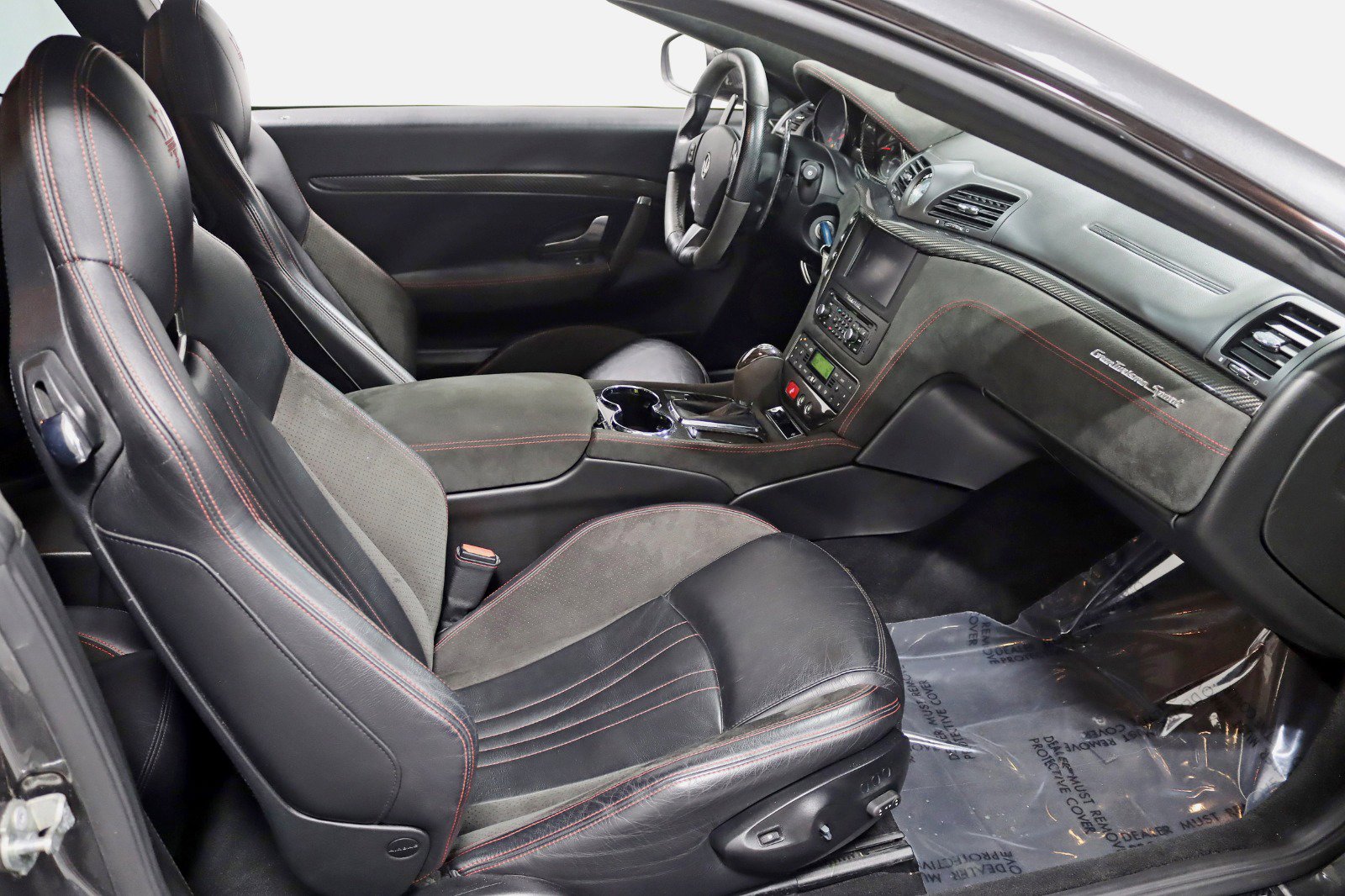 Used 2017 Maserati GranTurismo Sport image 36