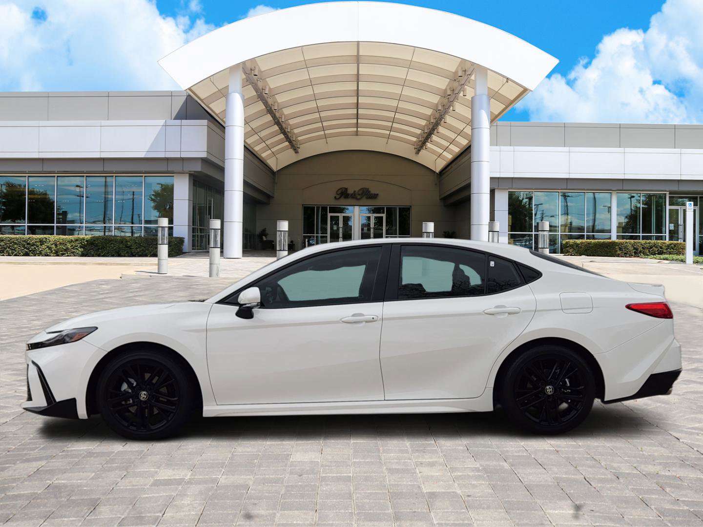 Used 2025 Toyota Camry SE w/ Multimedia Upgrade Package image 3