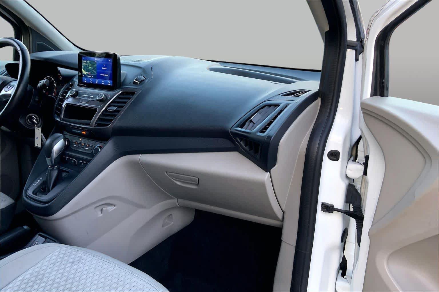 Used 2023 Ford Transit Connect XLT FWD image 17