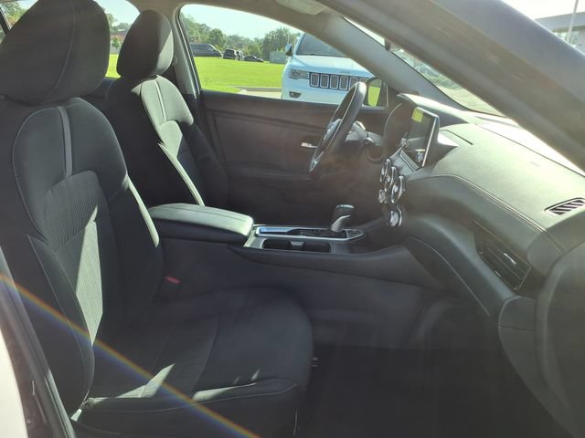 Used 2025 Nissan Sentra SV FWD image 23