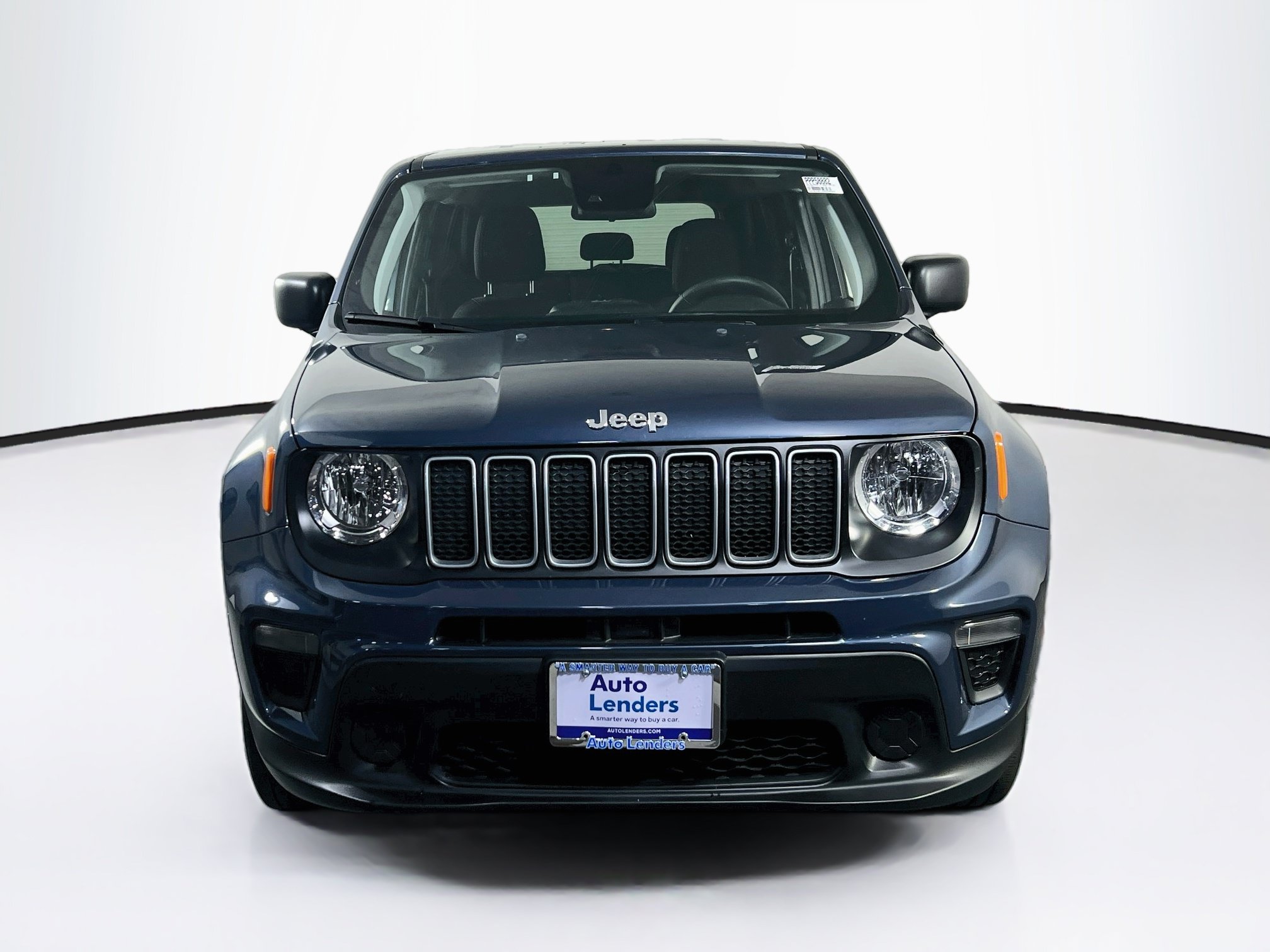 Used 2023 Jeep Renegade Latitude AWD/4WD image 2