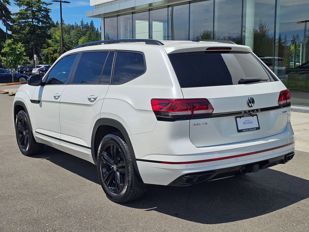 Used 2023 Volkswagen Atlas SEL R-Line AWD/4WD image 3