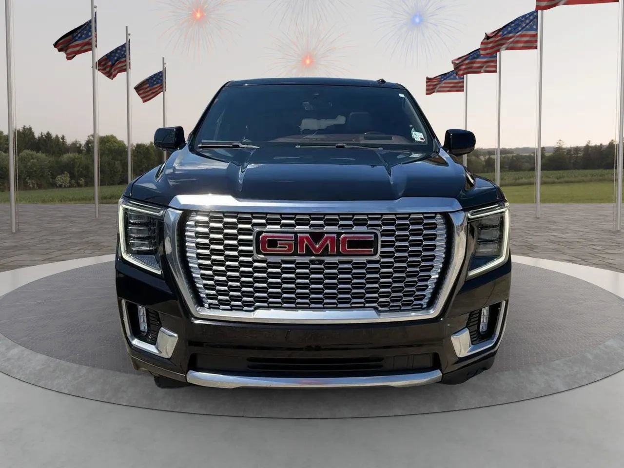 Used 2021 GMC Yukon XL Denali w/ Denali Premium Package RWD image 14