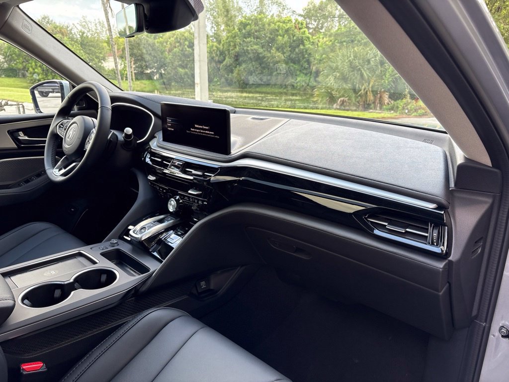 New 2026 Acura MDX FWD image 13