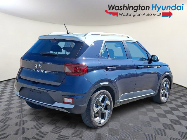 Certified 2026 Hyundai Venue SEL FWD image 6