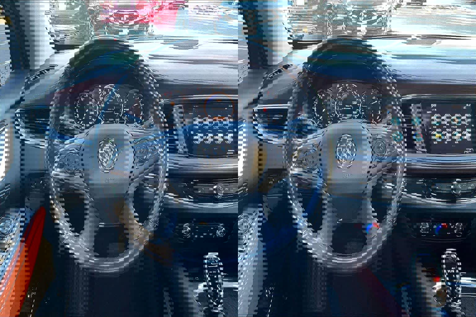 Used 2018 Buick Enclave Avenir w/ Avenir Technology Package image 8