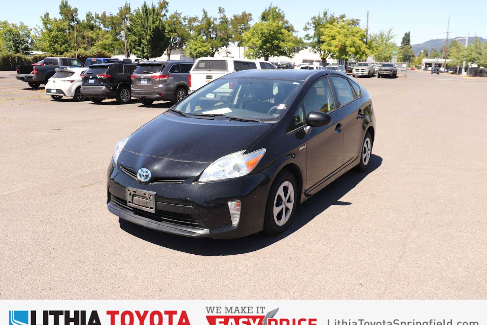 Used 2015 Toyota Prius Two FWD video 1