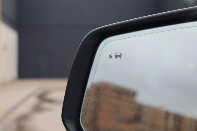 Used 2023 GMC Acadia Denali FWD image 25