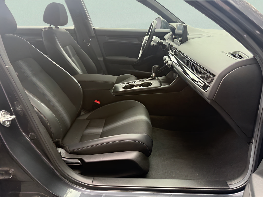Certified 2024 Honda Civic Sport image 13