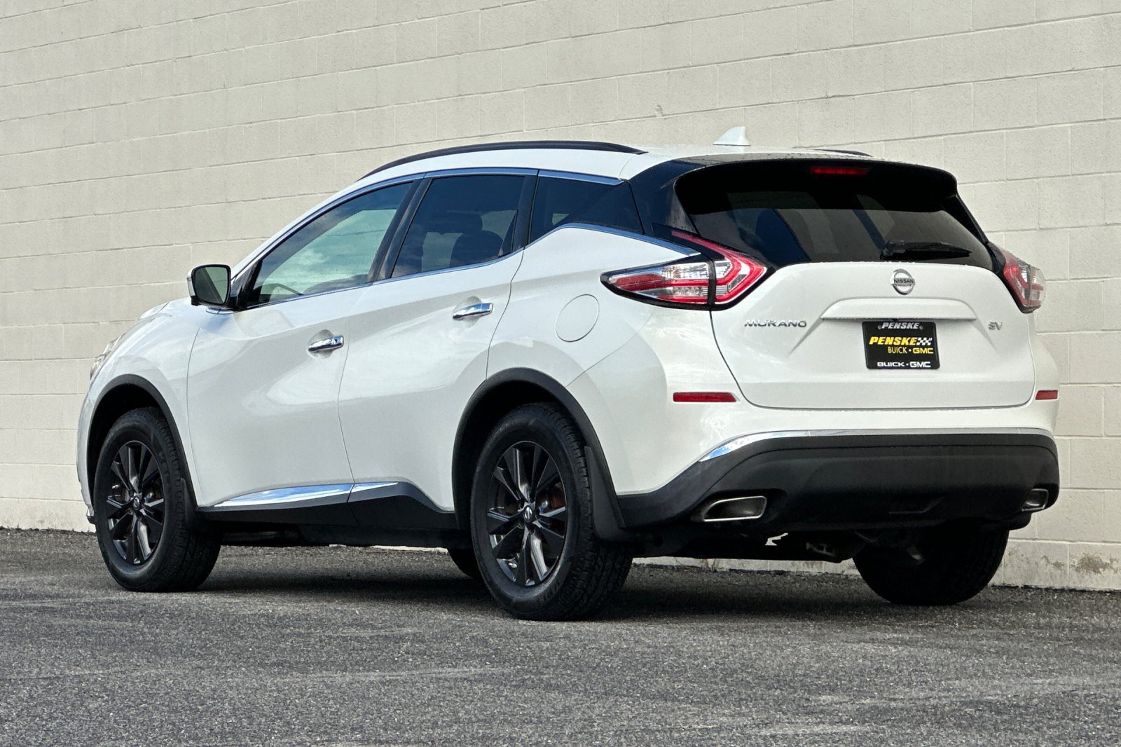 Used 2018 Nissan Murano SV w/ Premium Package FWD image 6