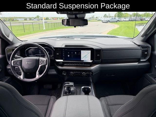 Used 2023 Chevrolet Silverado 1500 RST AWD/4WD image 7