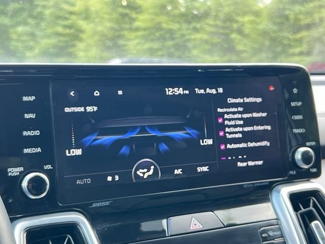 Certified 2023 Kia Sorento SX Prestige AWD/4WD image 34