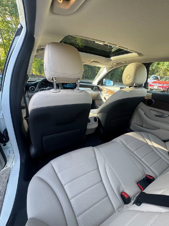 Certified 2020 Mercedes-Benz C 300 4MATIC Sedan image 17