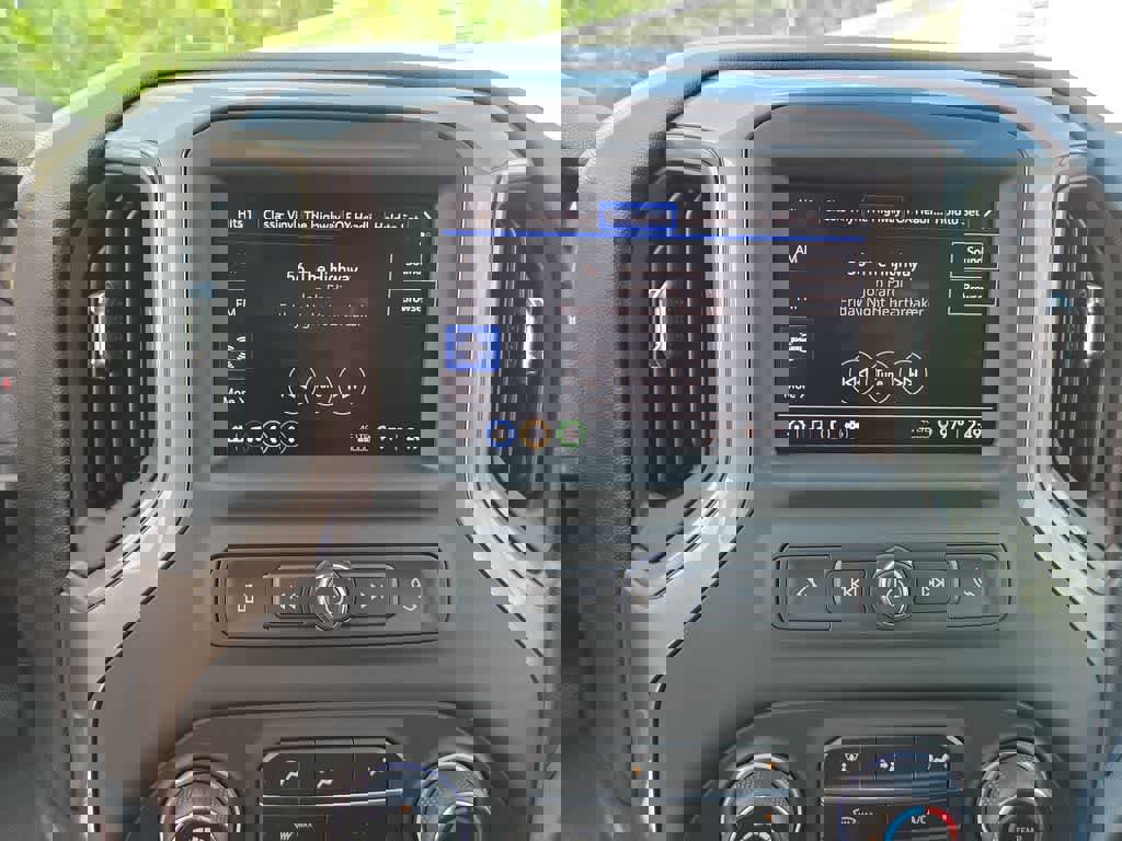 New 2025 Chevrolet Silverado 2500 Custom w/ Custom Value Package image 25