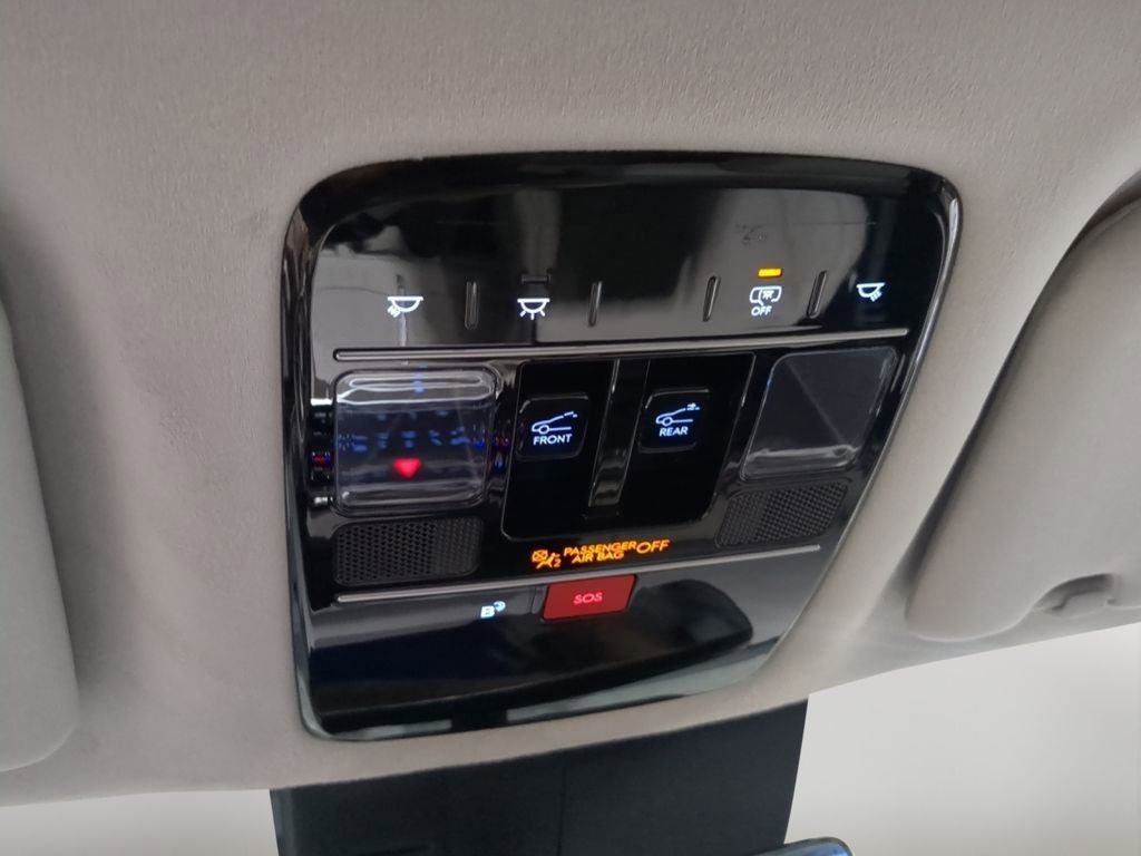 Used 2025 Hyundai Santa Fe Calligraphy image 46