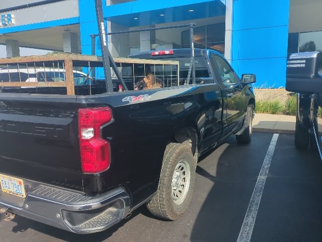 Used 2020 Chevrolet Silverado 1500 W/T w/ WT Convenience Package AWD/4WD image 6