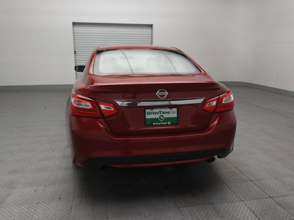 Used 2016 Nissan Altima 2.5 SR FWD image 6