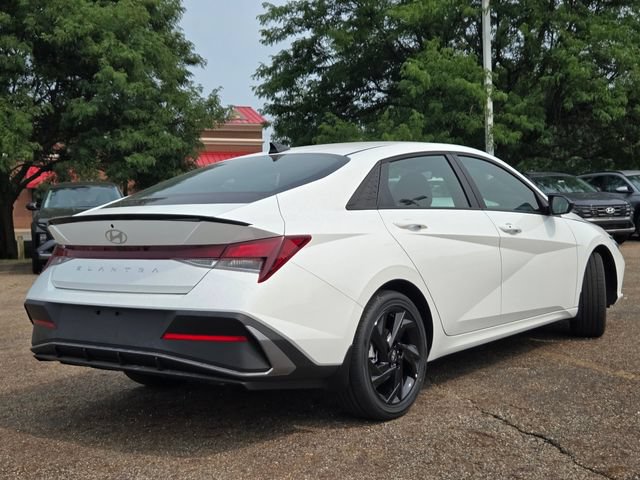New 2026 Hyundai Elantra SEL Sport FWD image 16