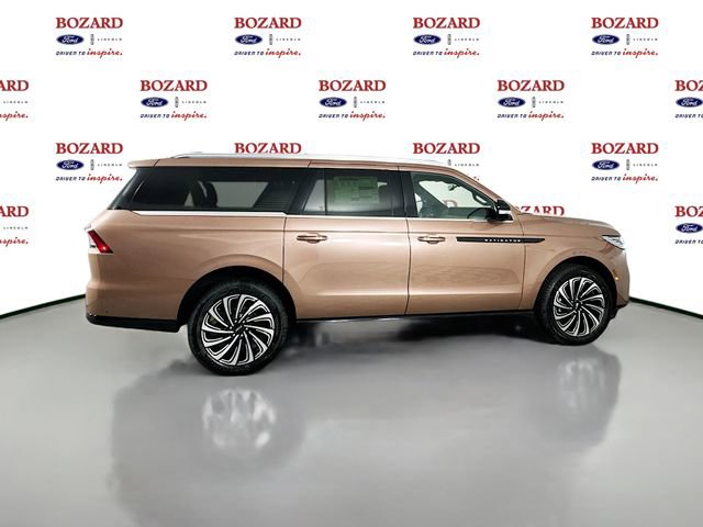 New 2025 Lincoln Navigator L Black Label AWD/4WD image 8