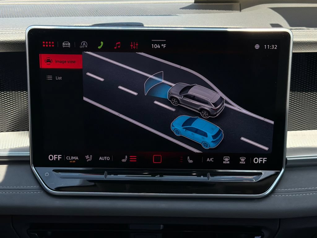 New 2026 Volkswagen Tiguan SE AWD/4WD image 9