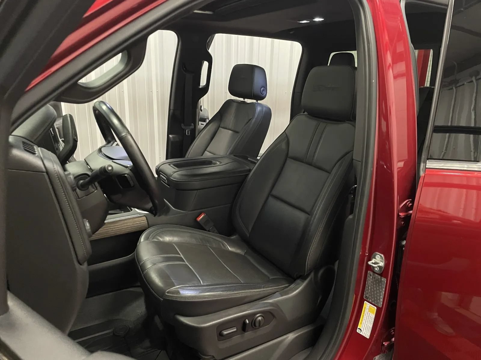 Used 2020 Chevrolet Silverado 3500 High Country w/ Z71 Off-Road Package AWD/4WD image 37