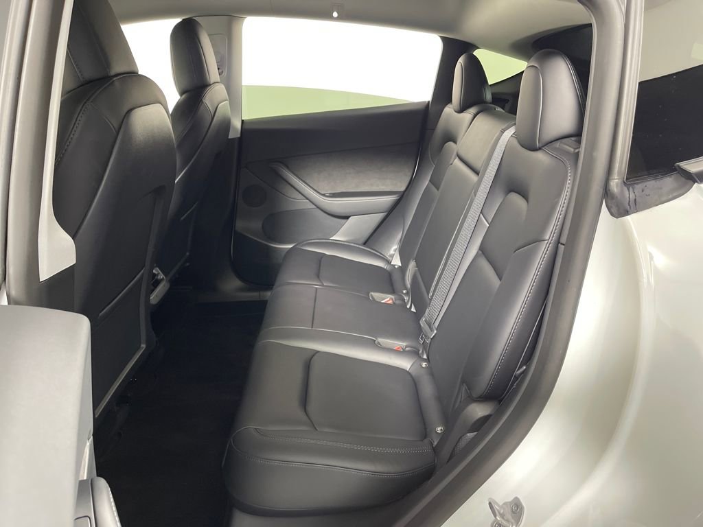 Used 2022 Tesla Model Y Performance image 13