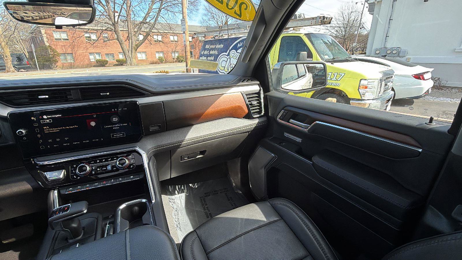 Used 2024 GMC Sierra 1500 Denali w/ Denali Reserve Package image 35